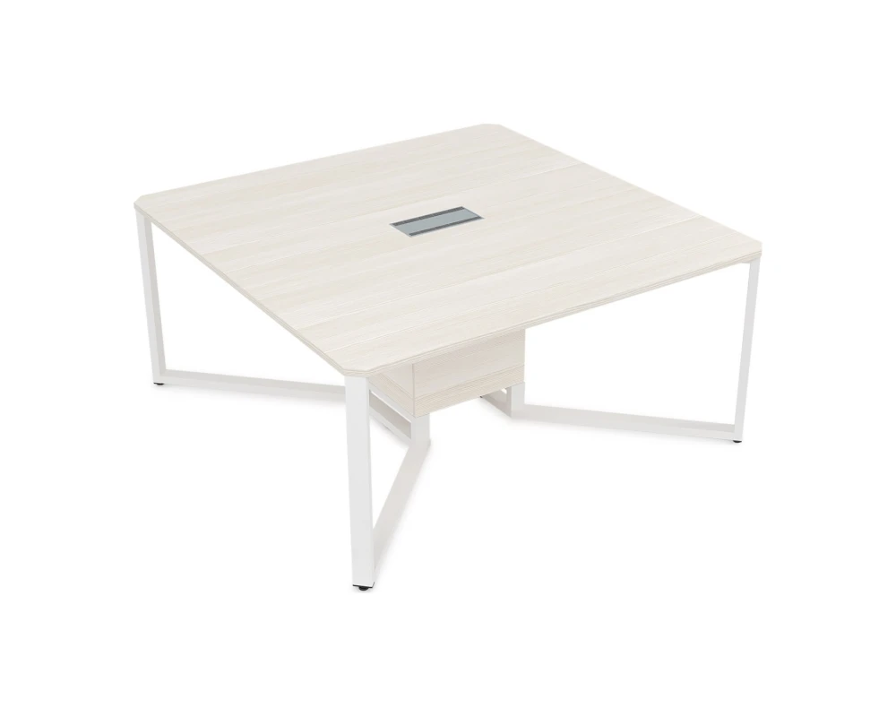 Стол-квадрат (1200x1200x750) САММИТ / SUMMIT